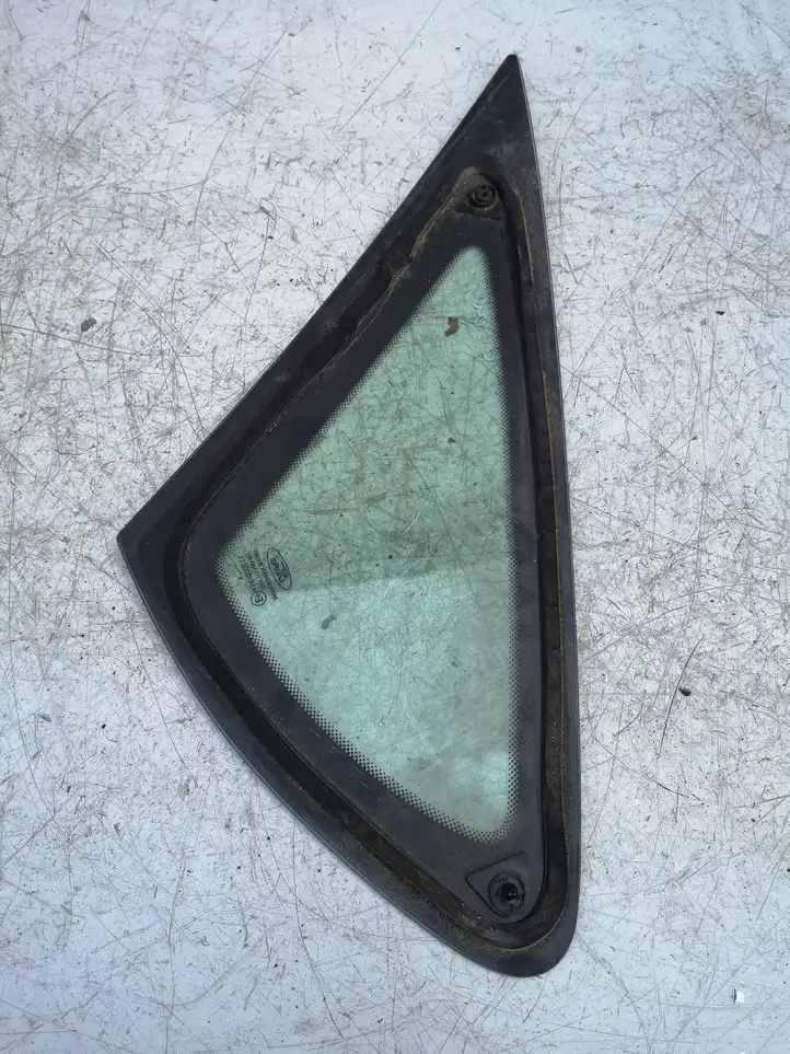 Ford Focus (2005 - 2008) 43R000015 Заднее боковое стекло — фото 2