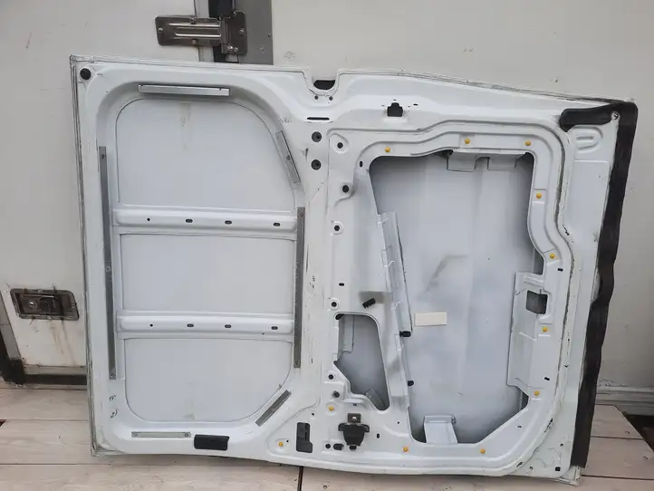 Renault Trafic II (X83) (2002 - 2014) Боковая раздвижная дверь — фото 2