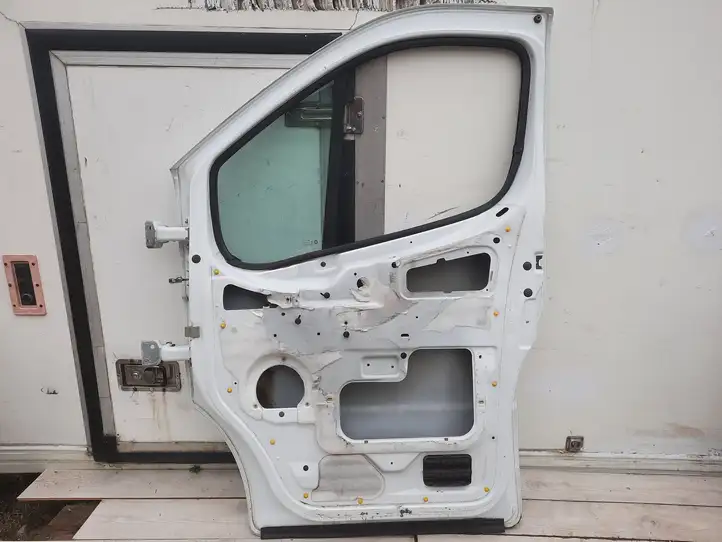 Renault Trafic II (X83) (2002 - 2014) Дверь — фото 2