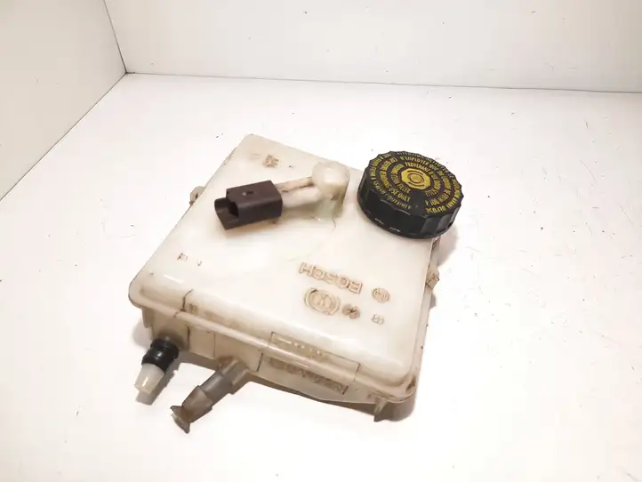 Citroen Xsara Picasso (1999 - 2012) 020422159 Бачок тормозной жидкости — фото 1