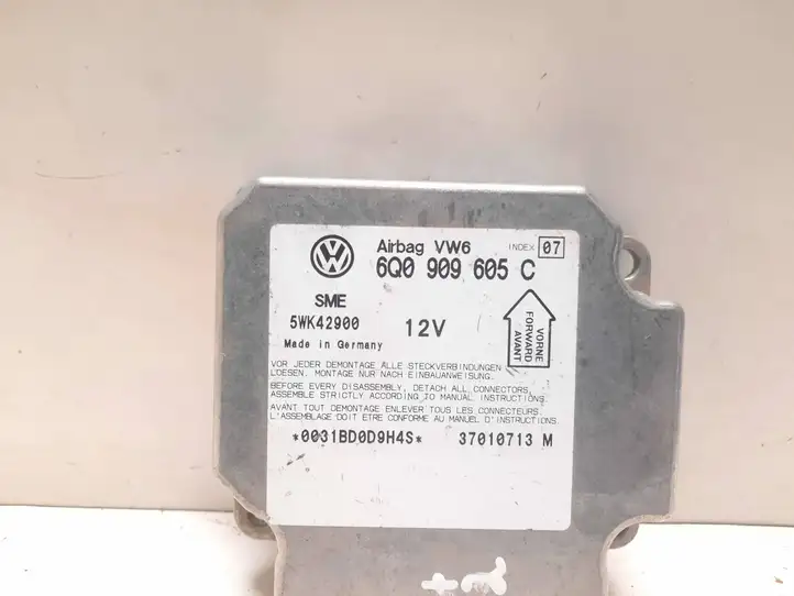 Volkswagen PASSAT B5.5 (2001 - 2005) 6Q0909605C Блок управления SRS — фото 3