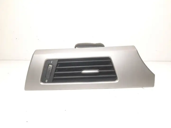 BMW 3 E90 E91 (2005 - 2012) 9130459 Боковой воздушный дефлектор — фото 1