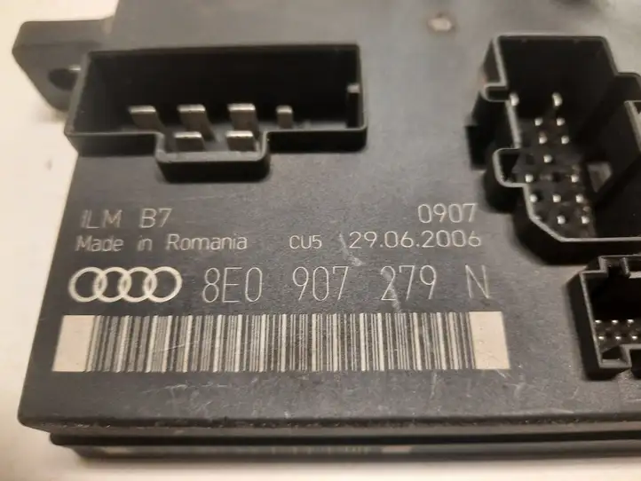 Audi A4 S4 B7 8E 8H (2004 - 2009) 8E0907279N Модуль комфорта — фото 3