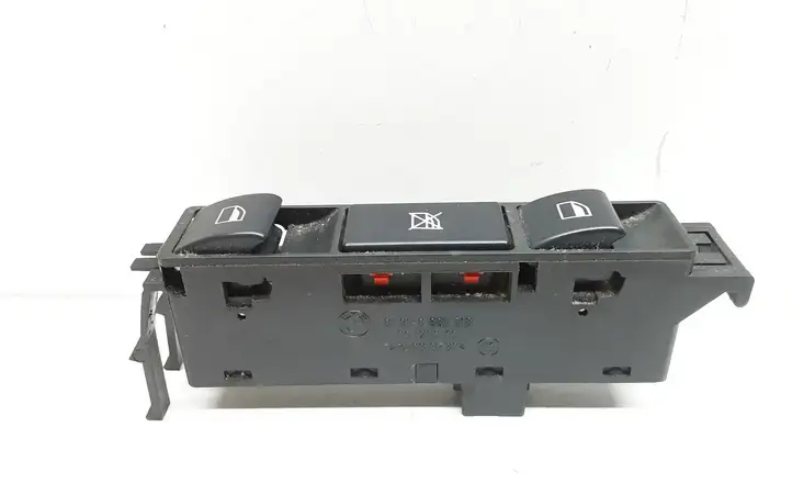 BMW 3 E46 (1998 - 2005) 8381518 Кнопка стеклоподъемников — фото 1