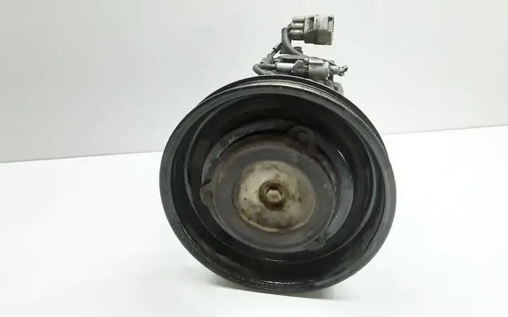 Toyota Corolla E110 (1995 - 2002) 4425002562 Топливный насос — фото 3
