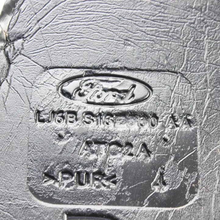 Ford Kuga III (2020 - ) LJ6BS16E560AA Абсорбер крыла — фото 3