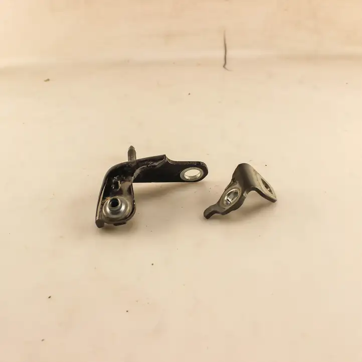 Ford Kuga III (2020 - ) H1BBA22810AD Нижняя петля передней двери — фото 2