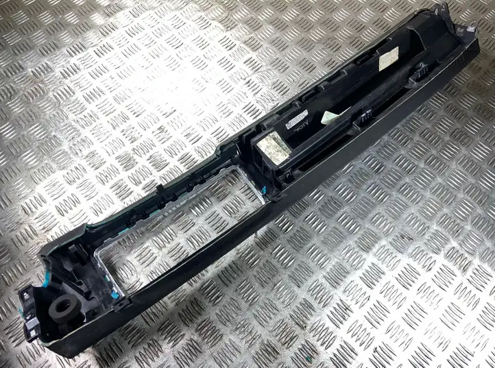 Land Rover Range Rover Evoque L538 (2015 - 2018) BJ3204268 Отделка внутренней панели салона — фото 4