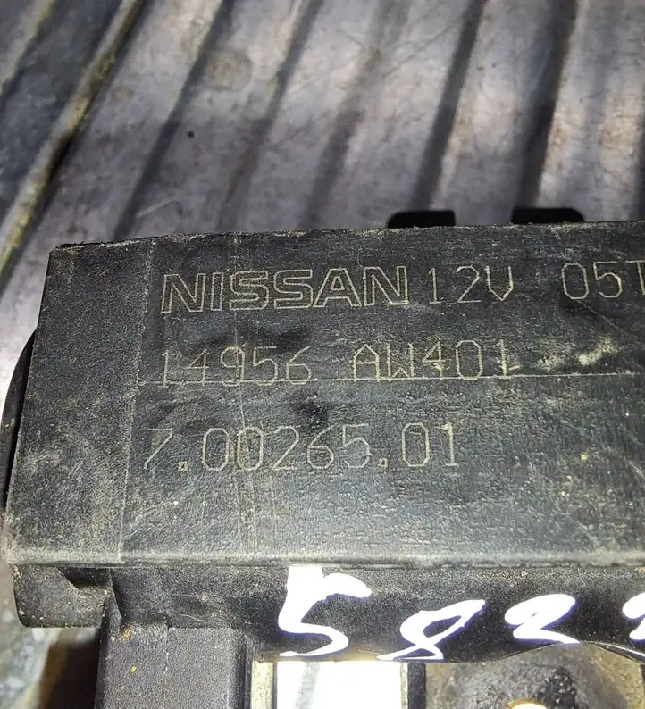 Nissan X-Trail T30 (2001 - 2007) 14956AW401 Соленоид турбины — фото 2