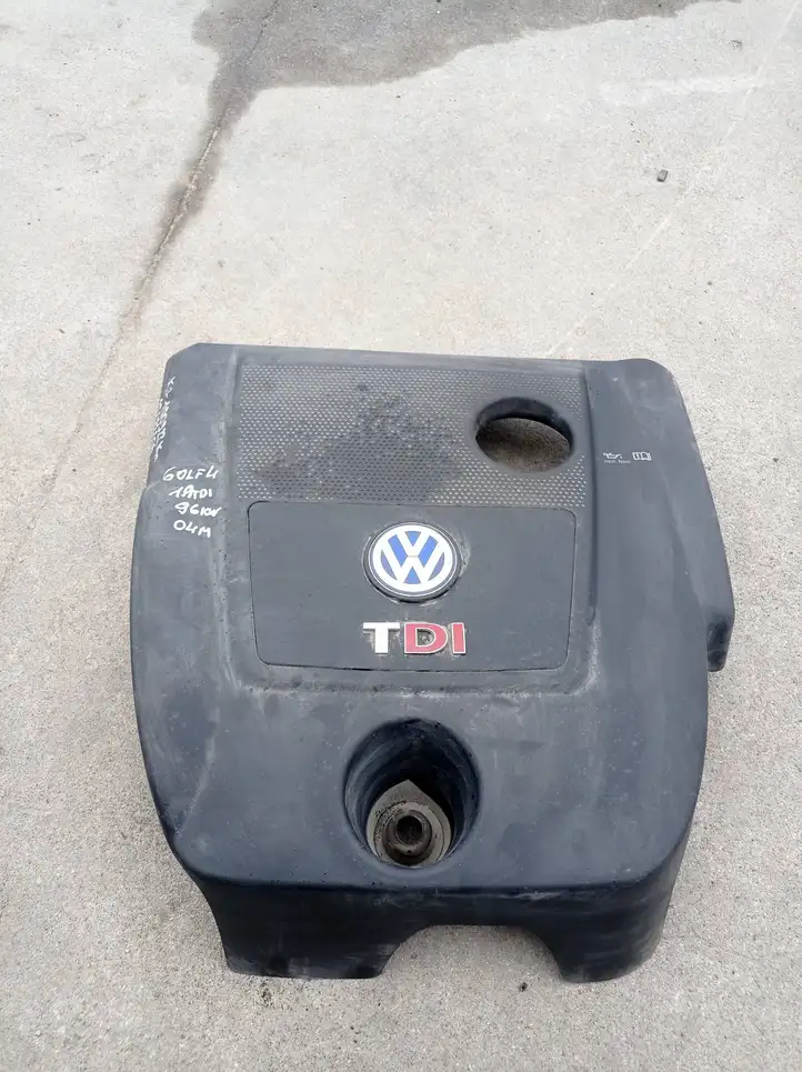 Volkswagen Golf IV (1998 - 2005) 038103925AJ Крышка двигателя декоративная — фото 1