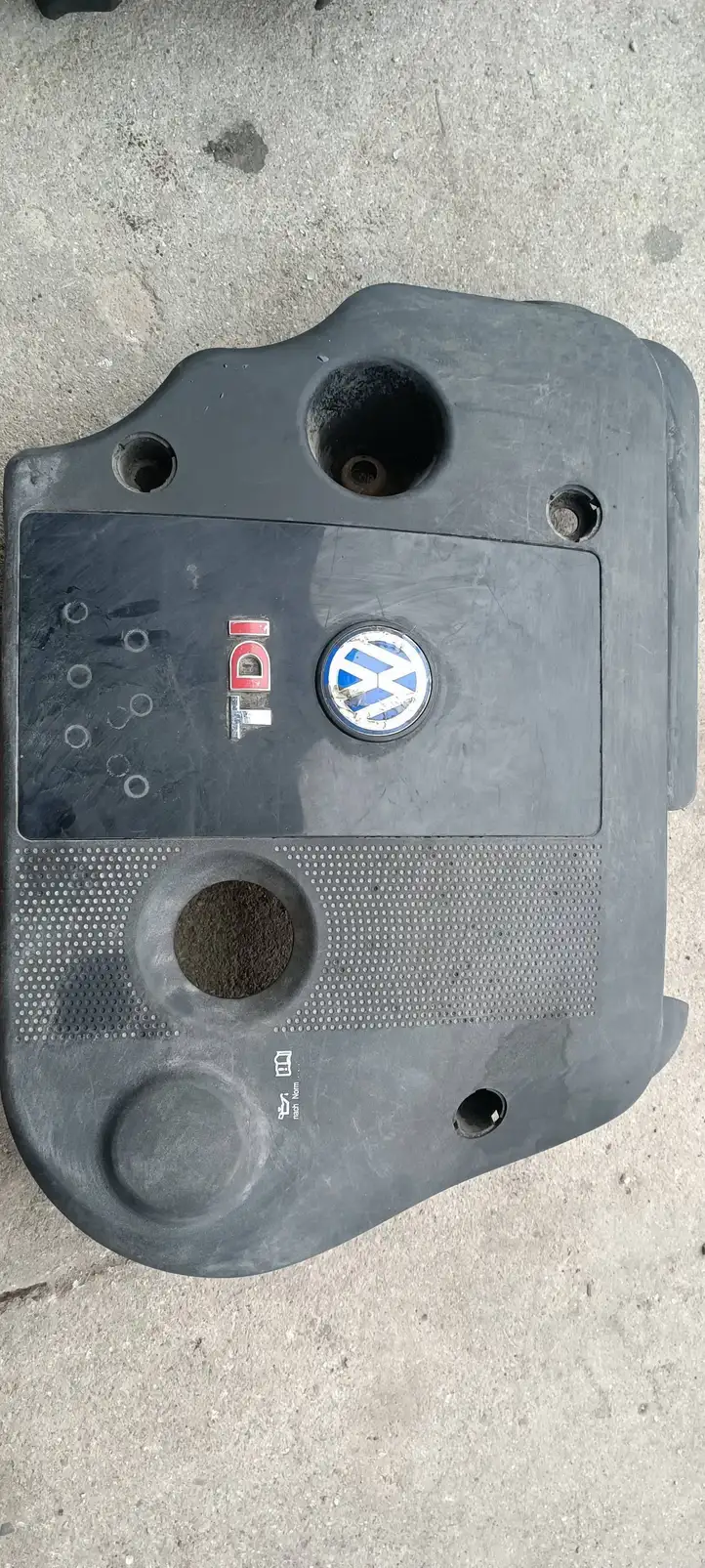 Volkswagen PASSAT B5 (1997 - 2000) 038103025ap Крышка двигателя декоративная — фото 1