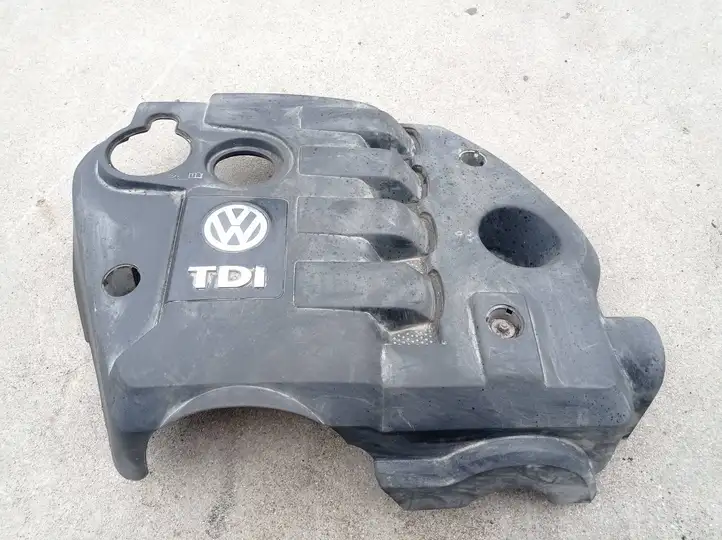 Volkswagen PASSAT B5.5 (2001 - 2005) 038103925 Крышка двигателя декоративная — фото 1