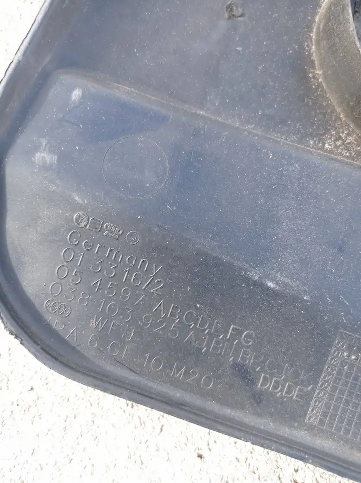 Audi A3/S3 8P (2004 - 2008) 013316 Крышка двигателя декоративная — фото 3