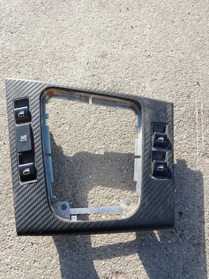 BMW 3 E46 (1998 - 2005) 8381514 Кнопка стеклоподъемников — фото 1