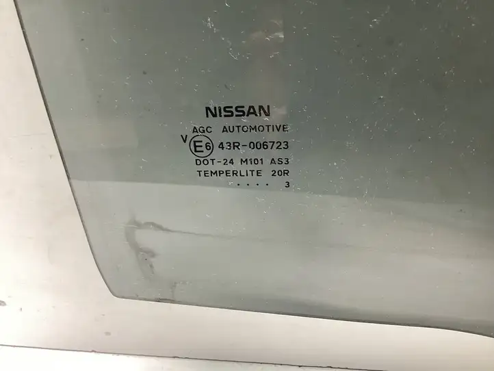 Nissan Qashqai (2010 - 2013) 43R006723 Стекло задней двери — фото 2