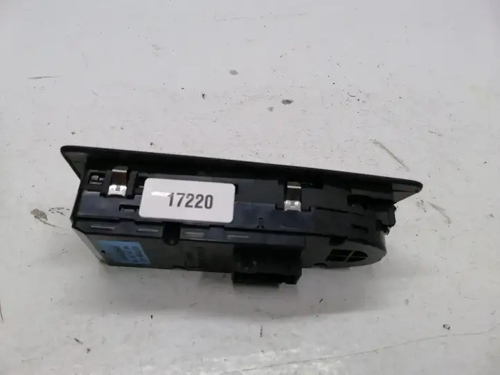 BMW 1 E81 E87 (2004 - 2011) 915549601 Блок кнопок стеклоподъемников — фото 2