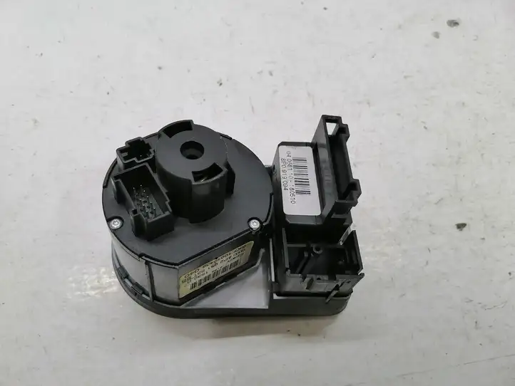 Audi A3/S3 8P (2008 - 2013) 8P2941531BB Включатель фонарей — фото 3