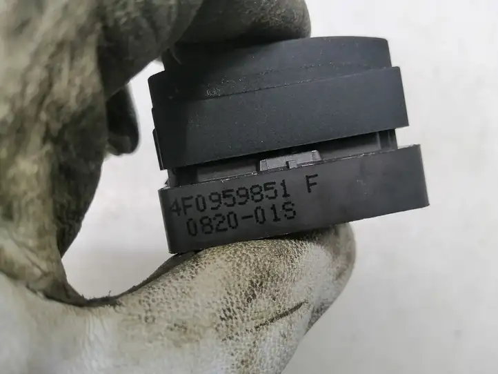 Audi A3/S3 8P (2008 - 2013) 4F0959851F Блок кнопок стеклоподъемников — фото 2
