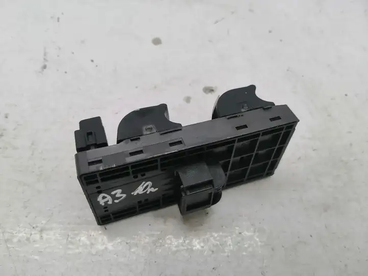 Audi A3/S3 8P (2008 - 2013) 4F0959851F Блок кнопок стеклоподъемников — фото 3