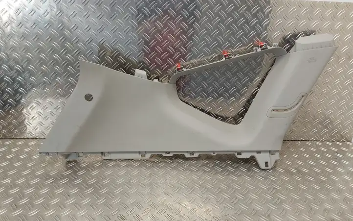 Toyota Prius+ (ZVW40) (2011 - 2018) 6247247080 Облицовка заднего бокового стекла — фото 1