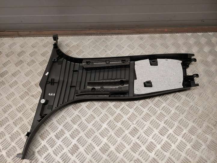 BMW X1 F48 F49 (2015 - 2022)  7332818 Отделка стойки (B) (нижняя)