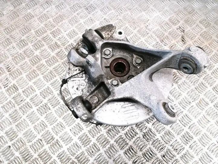 Tesla Model 3 (2017 - 2023)  1044416-00-F Ступица