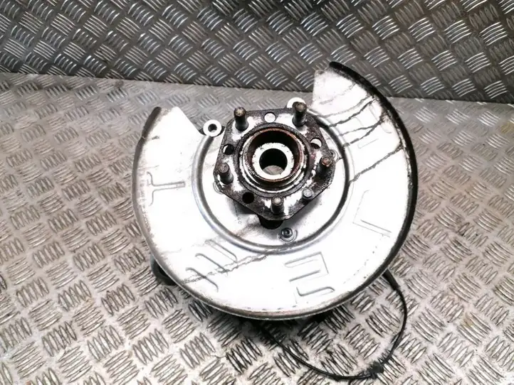 Tesla Model 3 (2017 - 2023)  1044416-00-F Ступица