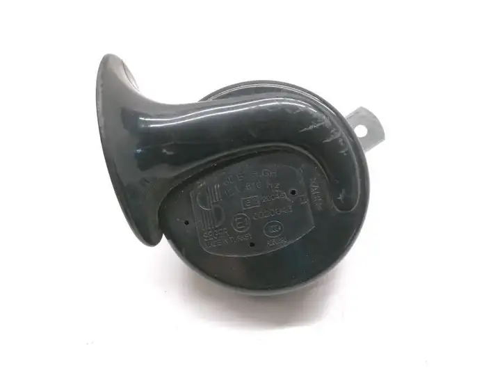 Tesla Model S (2016 - 2021)  E120046 Звуковой сигнал