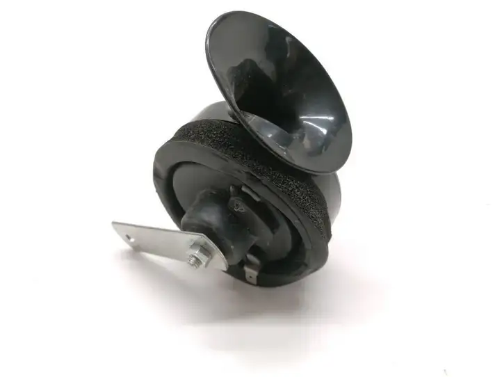 Tesla Model S (2016 - 2021)  E120046 Звуковой сигнал