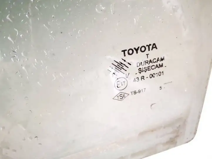 Toyota Corolla Verso AR10 (2004 - 2009) Стекло задней двери — фото 2