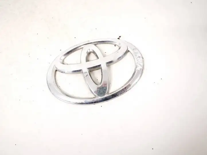 Toyota Corolla Verso AR10 (2004 - 2009) 754310d050 Эмблема автомобиля — фото 1