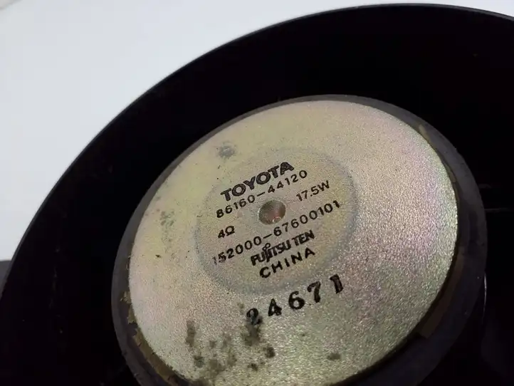 Toyota Avensis Verso (2001 - 2004) 8616044120 Динамики передних дверей — фото 3