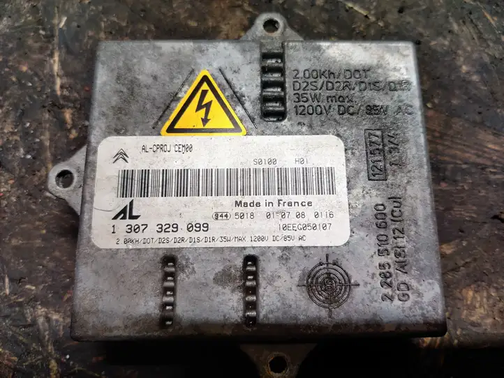 Citroen C6 (2005 - 2012) 1307329099 Блок розжига ксенона — фото 1