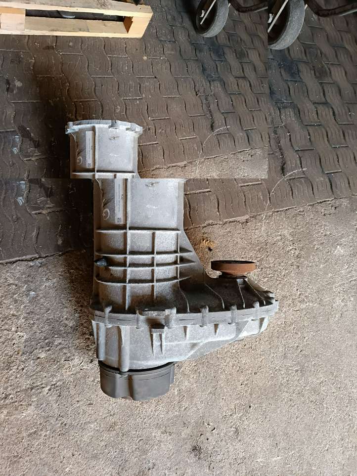 Audi Q7 (2005 - 2009)  0AQ341010J Редуктор коробки передач (раздатка)