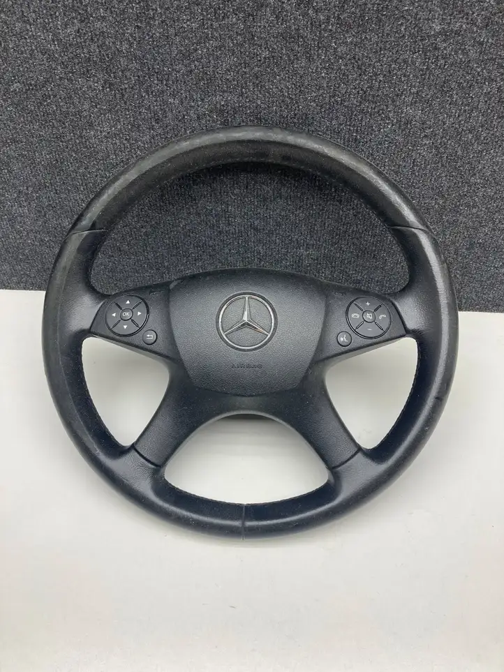 Mercedes-Benz C W204 (2007 - 2014) 305543899162 Подушка безопасности руля — фото 1