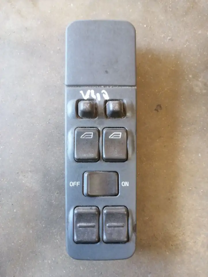 Volvo S40, V40 (2000 - 2004) 30815235 Кнопка стеклоподъемников — фото 1