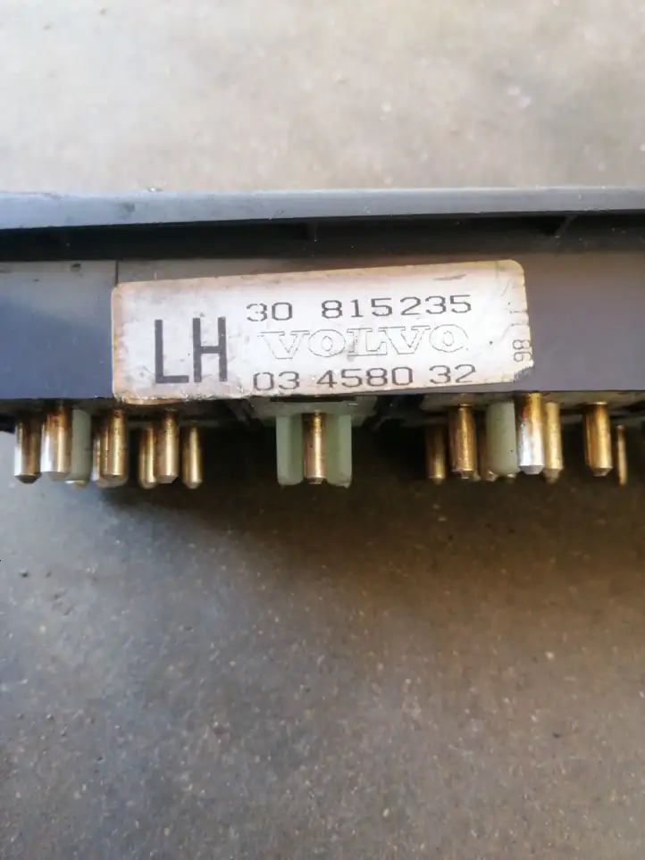 Volvo S40, V40 (2000 - 2004) 30815235 Кнопка стеклоподъемников — фото 2