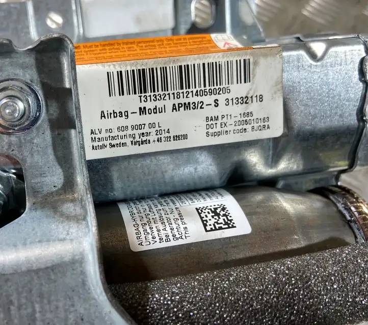 Volvo XC60 (2008 - 2013) 31332118 Подушка безопасности пассажира — фото 2