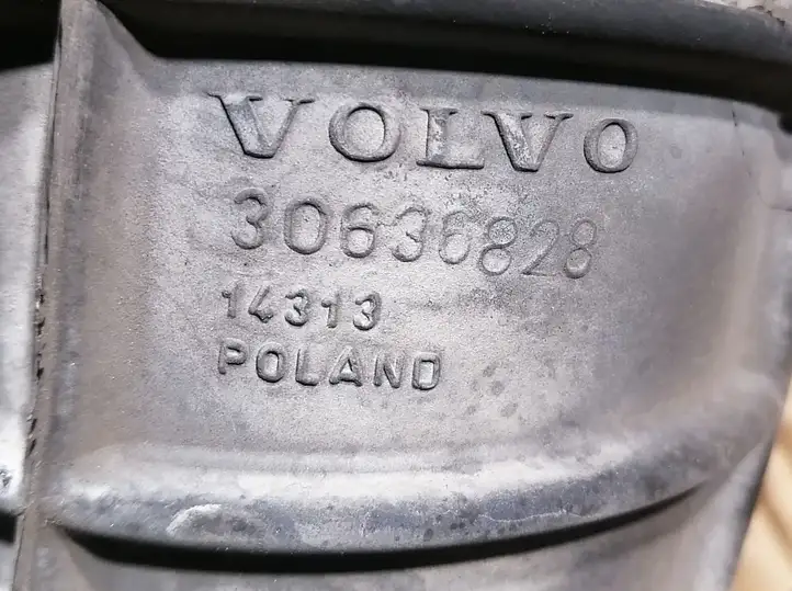 Volvo S60 (2004 - 2010) 30636828 Детали воздухозаборника — фото 2