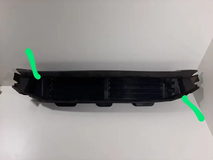 Volvo XC90 (2014 - 2019) 31353797 Дефлектор воздуха — фото 1
