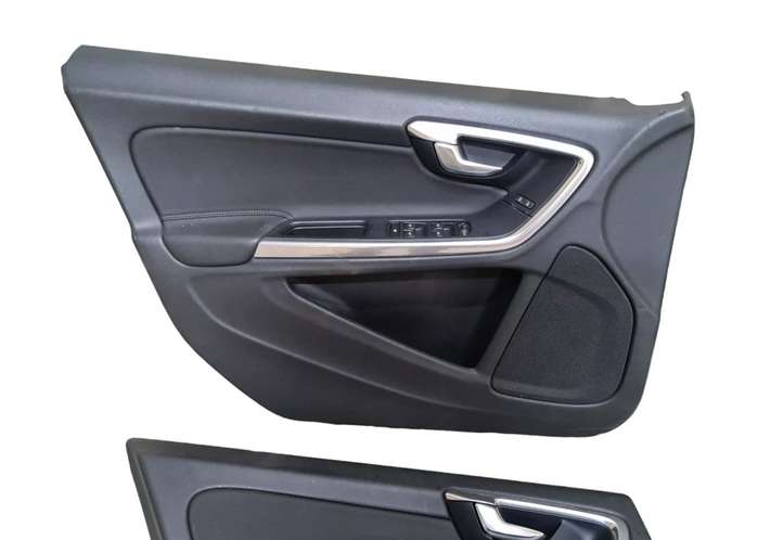 Volvo V60 (2010 - 2013)  8686852 Комплект отделки дверей