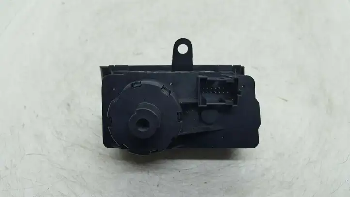 Mercedes-Benz E W211 (2002 - 2009) 2115450404 Включатель фонарей — фото 3