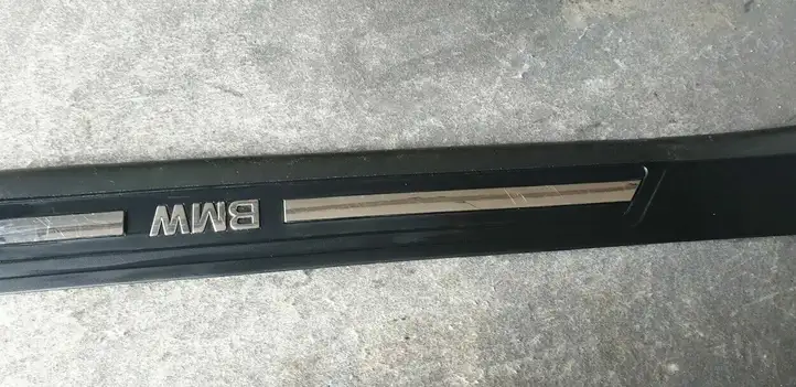 BMW 5 E39 (1996 - 2003) 8159932 Внутренняя отделка переднего порога — фото 3