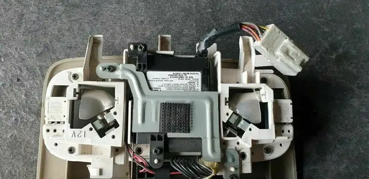 Lexus GX J120 (2002 - 2009) 897550W070 Передняя подсветка — фото 6