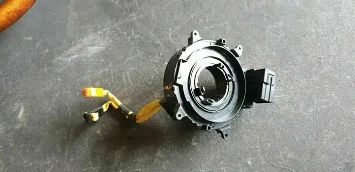Lexus GX J120 (2002 - 2009) 8430660080 Контактное кольцо SRS — фото 1