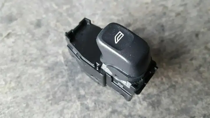 Volvo S60 (2000 - 2004) 30658696 Кнопка стеклоподъемников — фото 1