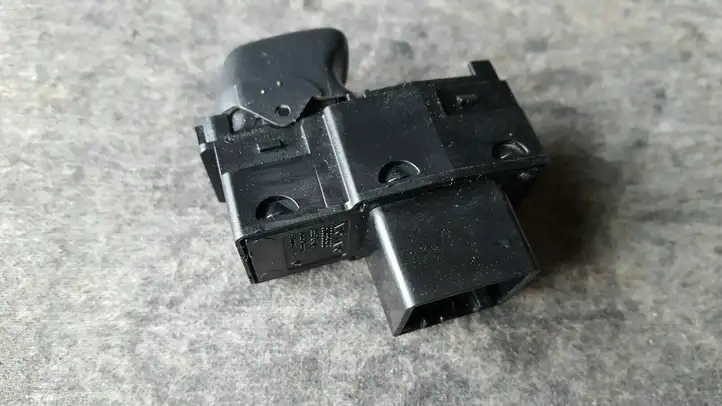 Volvo S60 (2000 - 2004) 30658696 Кнопка стеклоподъемников — фото 3