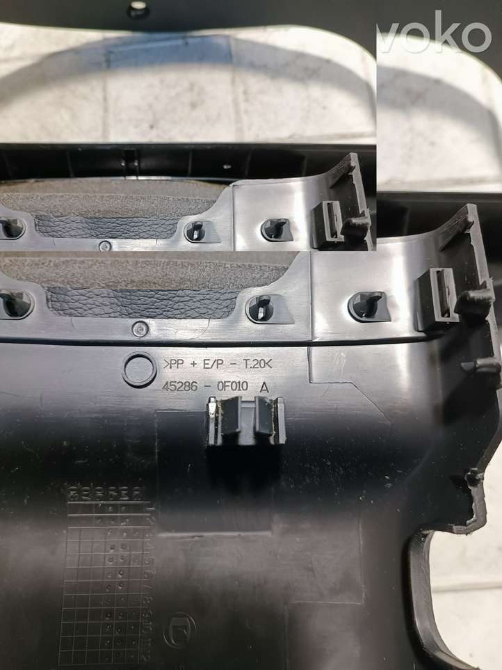 Toyota Corolla Verso AR10 (2004 - 2009)  554110F010 Отделка приборного щитка