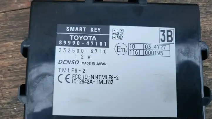Toyota Prius+ (ZVW40) (2011 - 2018) 8999047101 Прочие блоки управления — фото 4