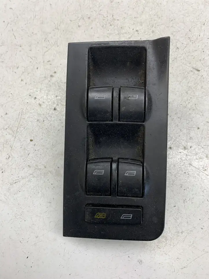 Audi A6 S6 C5 4B (1997 - 2001) 4B1959521 Блок кнопок стеклоподъемников — фото 1
